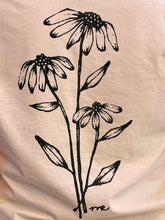 Load image into Gallery viewer, Flower Pocket Tee
