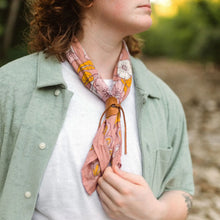 Load image into Gallery viewer, Evangeline Bandana No. 074