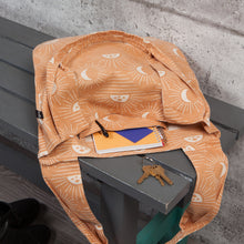 Load image into Gallery viewer, Soleil Tote Bag