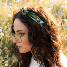 Load image into Gallery viewer, Luna Bandana No. 158