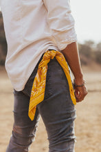 Load image into Gallery viewer, Antonia Bandana No. 051