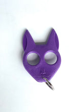 Load image into Gallery viewer, Key Cat Keychain
