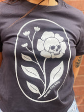 Load image into Gallery viewer, KCK Flower Skull Tee In Dark Grey
