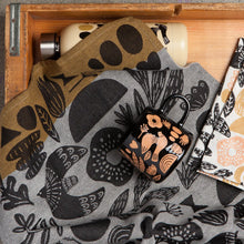 Load image into Gallery viewer, Myth Woven Jacquard Dishtowel

