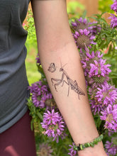 Load image into Gallery viewer, Praying Mantis Temporary Tattoo 2 Pack
