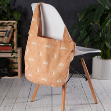 Load image into Gallery viewer, Soleil Tote Bag
