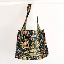 Load image into Gallery viewer, Betty Quilted Tote
