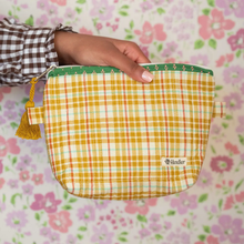 Load image into Gallery viewer, Marmee Quilted Zipper Pouch
